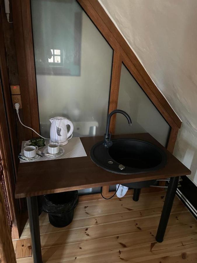 Kapteinis Liepāja Esterno foto